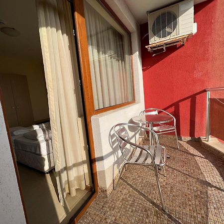 Александра Hotel Sveti Vlas Exterior photo