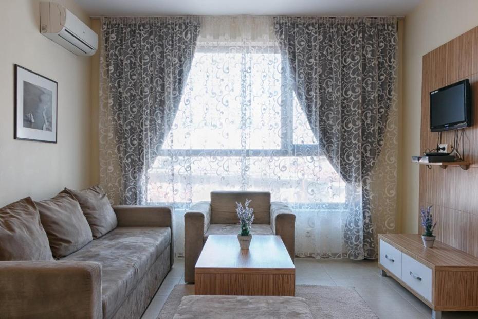 Александра Hotel Sveti Vlas Exterior photo
