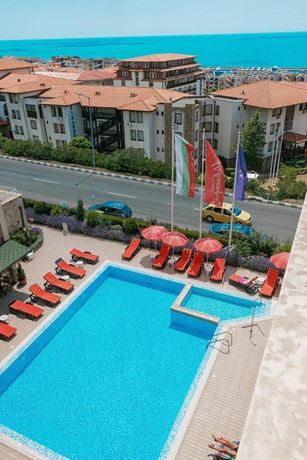 Александра Hotel Sveti Vlas Exterior photo